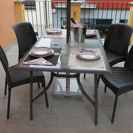 61cavour Lejlighed Santena