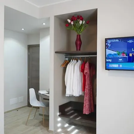 61cavour Apartment *